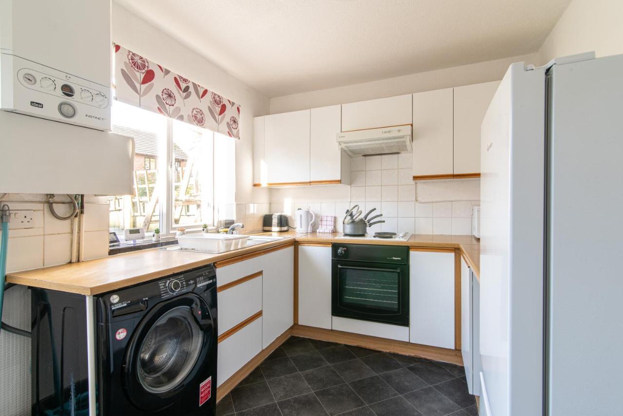 Derby - Willson Avenue Pet Friendly 2 Bedroom Apartment With Parking Exteriör bild